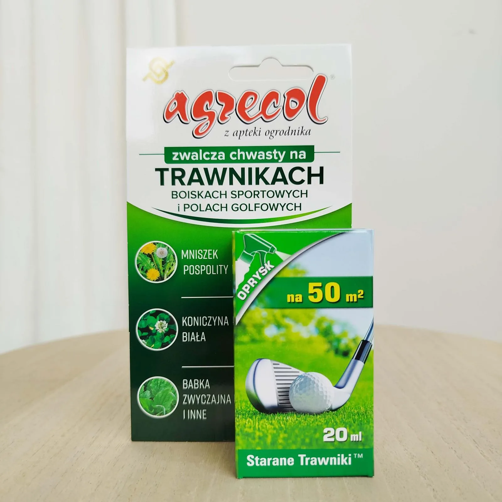 oprysk na chwasty w trawniku